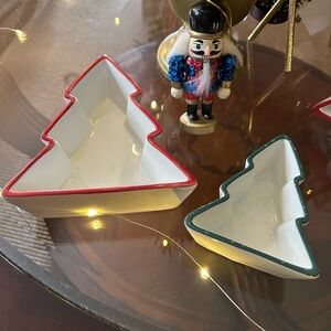 Christmas Tree-Shaped Dish Set